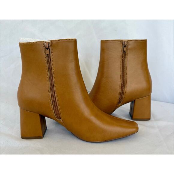 Journee Collection Women's Haylinn Block Heel Dress Booties Boots Size 9 Tan NWT - Picture 1 of 5